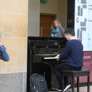 鸭嘴器扩张调教sm
